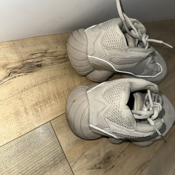 Size 10M Yeezy 500 Blush No‎ Box